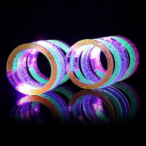 Set of 30 LED Light Up Bracelets Flashing Wristbands Party Favors Glowing Glow