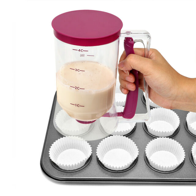 900ML Pancake Baking Batter Dispenser Measuring Cup Muffin Cream Separating Tool