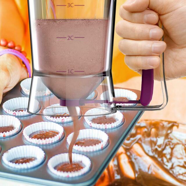 900ml Batter Dispenser Cupcake Pancake Muffin Kitchen Measuring Baking Mix Tool