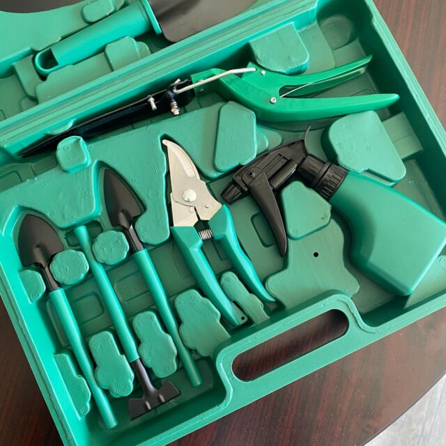 10pc Garden Tool Set Vegetable Flower Gardening Hand Tools Kits w/ Carrying Case